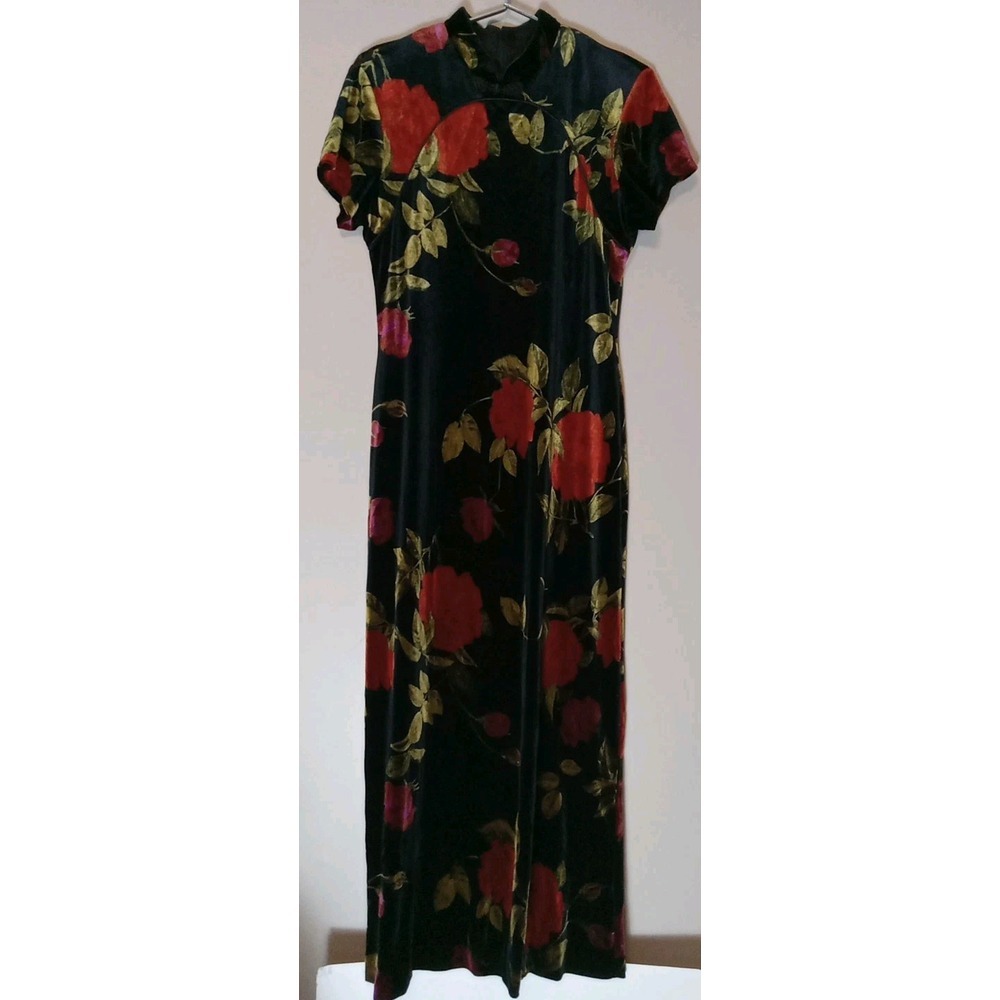 Dressbarn Women Black Red Floral Velvet Shortsleeve Mockneck Dress‎ Size 12